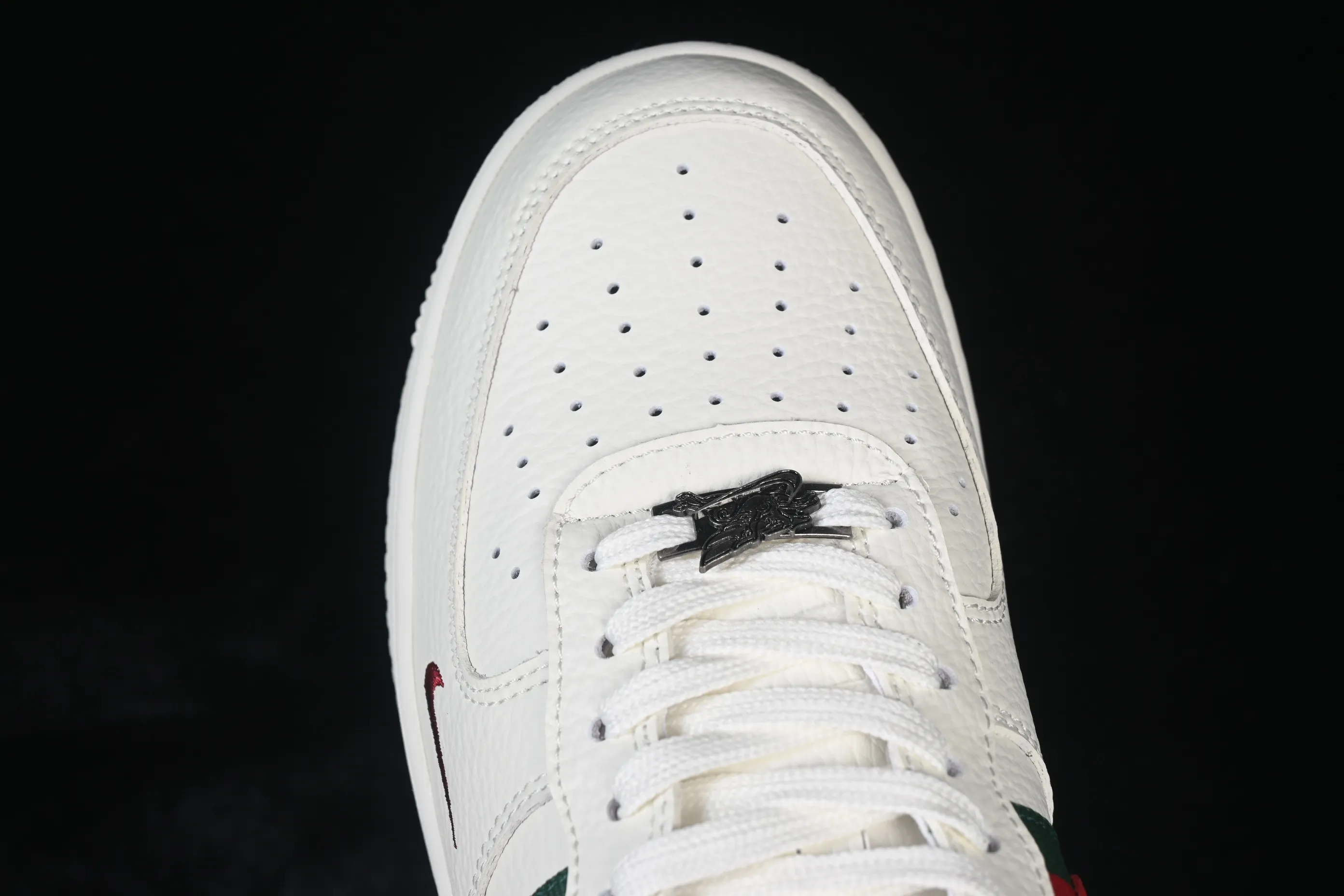 All categories Nk Air Force 1 Air Force series Nk Air Force 1 Low Air Force low-top Nike Air Force 1'07 Low Gucci co-branded white red green Air Force 1 low-top casual sneakers XY9025-015